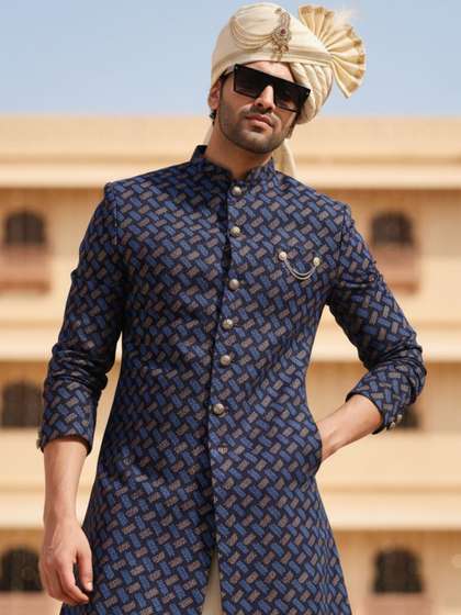 KISAH Men Geometric
                        Textured Indowestern Sherwani Churidar Set