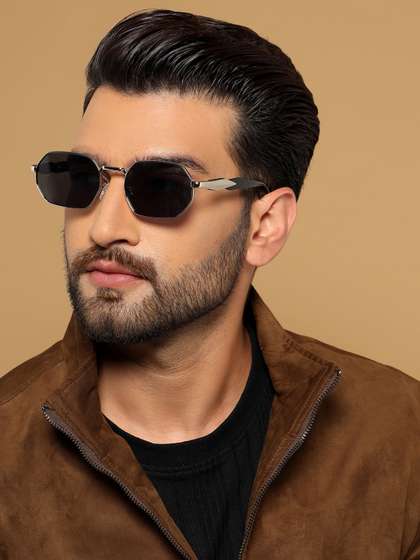 Voyage Unisex
                        Rectangle Sunglasses with UV Protected Lens
                        862MG7386