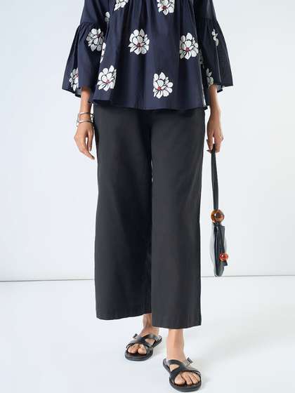 AKKRITI BY
                        PANTALOONS Women Trousers