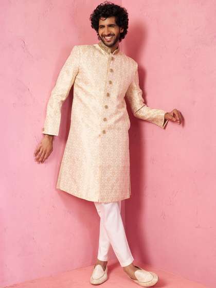 VASTRAMAY Men
                          Self-Design Sherwani Set