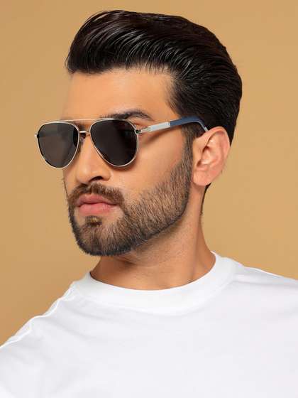 Voyage Unisex
                        Aviator Sunglasses with Polarised and UV
                        Protected 8017PMG7246