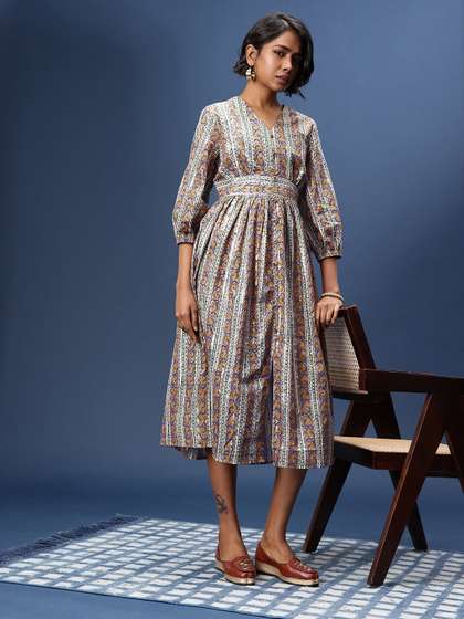 Taavi Sanganeri Folk
                        Ethnic Motifs Printed A-Line Ethnic Dress