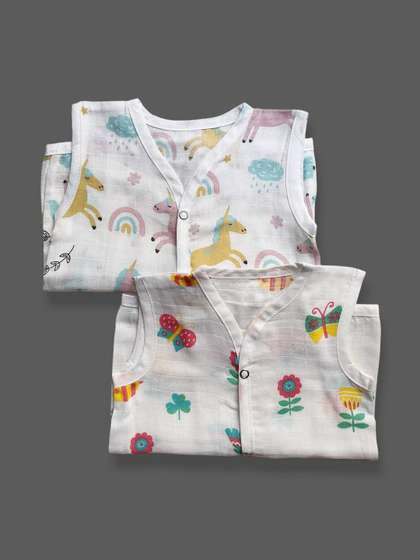 Little Dreams Grow
                      with Style Kids Pack Of 2 Printed Cotton Jhablas