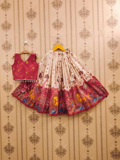 Sangria Girls Printed
                    V-Neck Flared Lehenga Choli With Dupatta