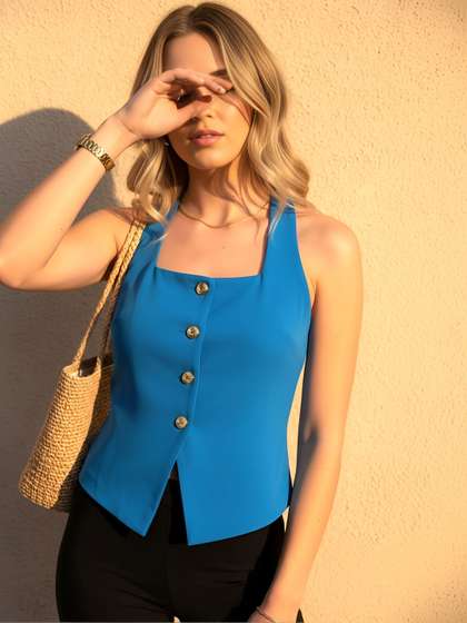 ZYNG Halter Neck
                        Top