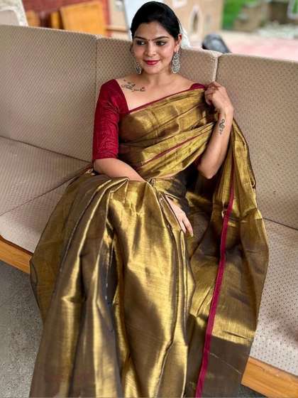 SHYAMALI BOUTIQUE
                        Tissue Block Print Saree