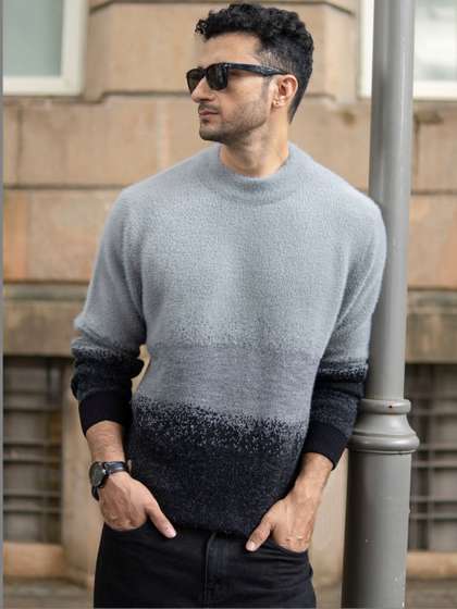 Powerlook Men
                      Colourblocked Pullover with Fuzzy Detail