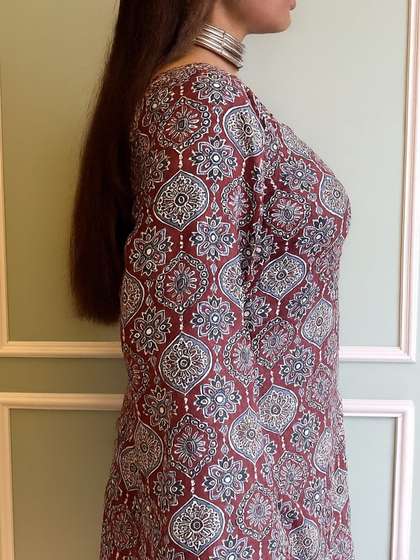 NEW RJP CRAFT Ethnic
                        Motifs Printed Square Neck Flared Sleeves Pure
                        Cotton Kurti