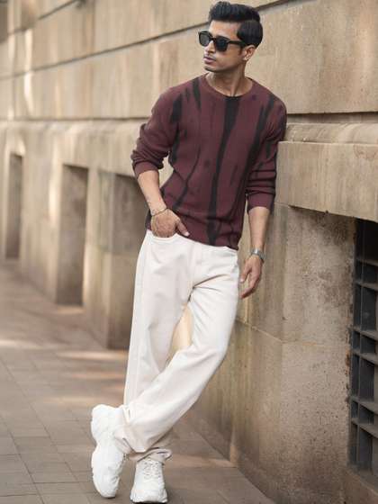 Powerlook Men
                          Striped Printed Pullover