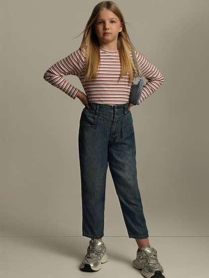 Vero Moda Girls Mid-Rise
                    Light Fade Stretchable Jeans