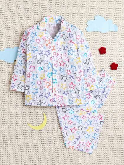 Little Clothings
                      Unisex Kids Printed Night suit