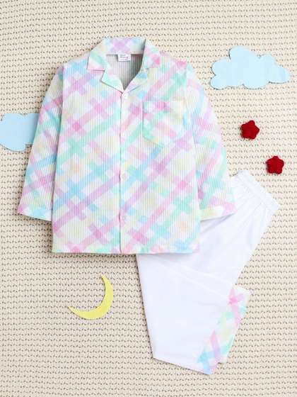 Little Clothings
                      Unisex Kids Printed Night suit