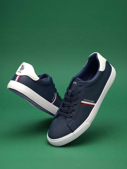 U.S. Polo Assn.
                          Men Textured Sneakers