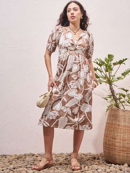 Vara By Vishudh
                        Tropical Print Puff Sleeve A-Line Midi Dress