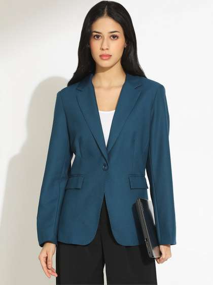 SHOWOFFFF Tailored
                          Fit Single-Breasted Blazers