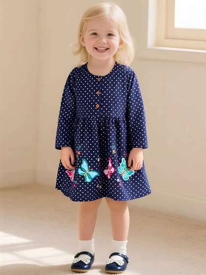 LULU & SKY Girls
                    Printed Nightdress