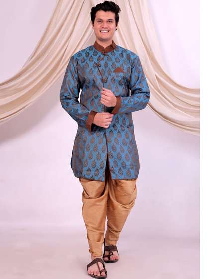 Desibutik
                        Embroidered Mandarin Collar Sherwani