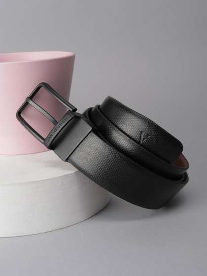 Van Heusen Men Textured
                    Leather Reversible Formal Belt