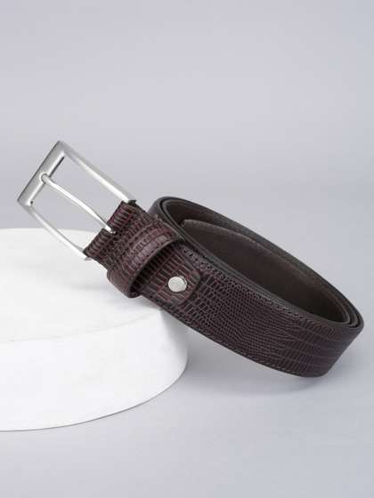 Van Heusen Men Textured
                    Leather Formal Belt