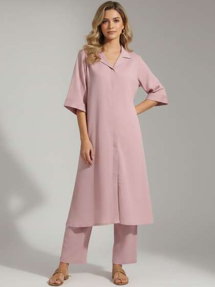 Varanga Women
                        Regular Silk Crepe Kurta with Trousers