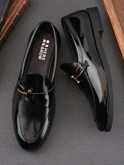 HERE&NOW Men
                        Textured Formal Loafers