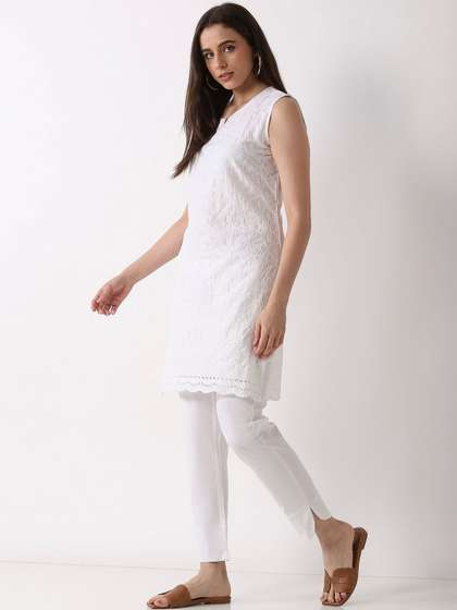 Biba Solid Regular
                        Cropped Trouser