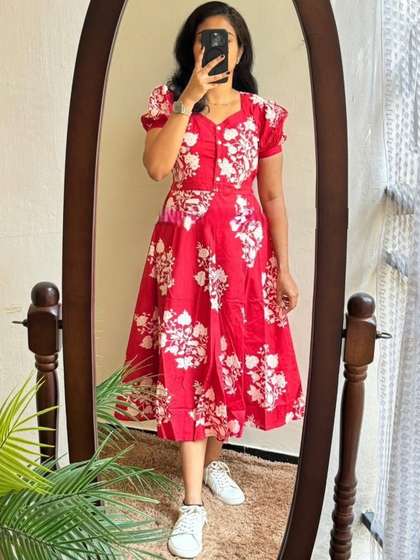 SRF JAIPUR Women
                        Floral Printed V-Neck Pure Cotton A-Line Kurti