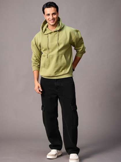 Urbano Fashion Men
                        Loose Fit Non-Stretchable Cargo Jeans