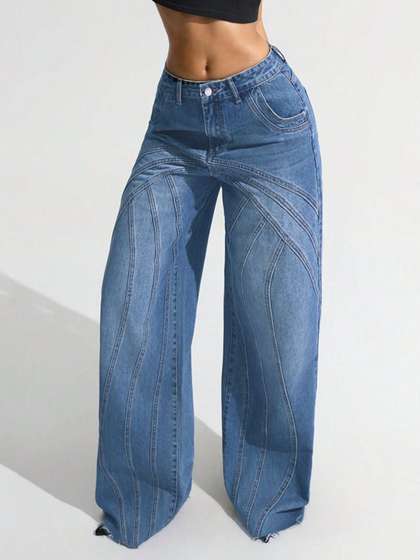 Off Duty India Women
                        Wide Leg Mid-Rise Low Distress Light Fade Jeans