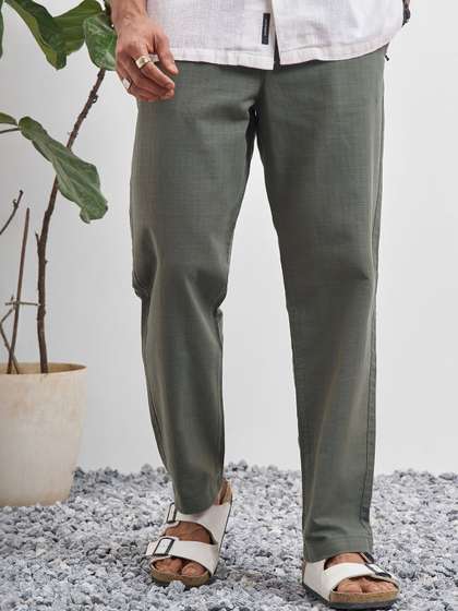 HIGHLANDER Men
                        Textured Elasticated Cotton Relaxed Trousers