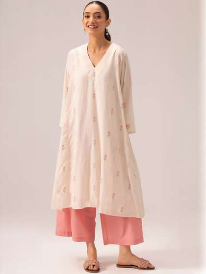 Aaghnya Floral
                        Printed V-Neck Straight Kurta With Palazzos