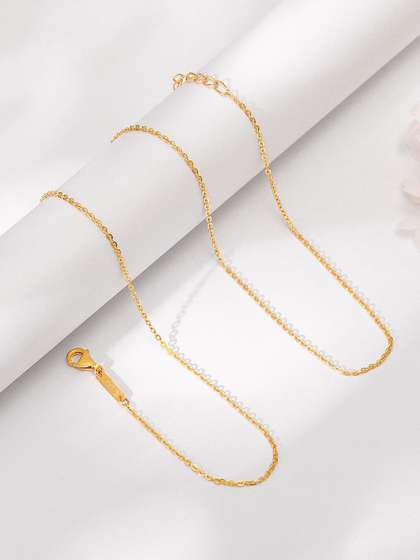 GIVA Yellow Gold
                        Plated Dazzling Chain-2.280 Gms