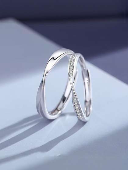 Teeragaj Set Of 2
                    Stone-Studded Couple Finger Rings
