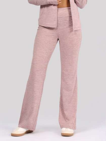 Blissclub AirMelt
                        Flare Pants Lite - Regular Flared Silhouette
