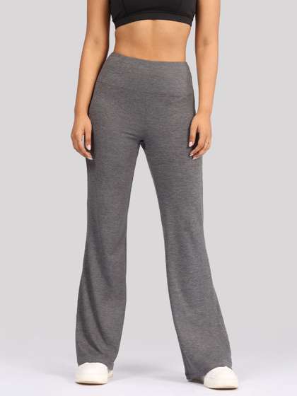 Blissclub AirMelt
                        Flare Pants Lite - Regular Flared Silhouette