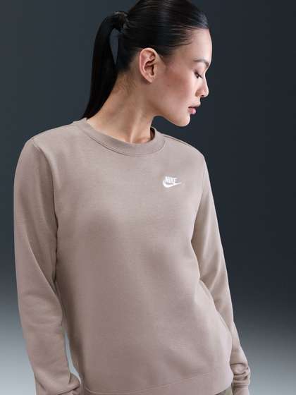 Nike Sportswear Club
                        Fleece Women's Crew-Neck Sweatshirt
