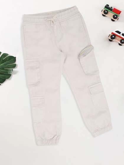 Pantaloons Junior Boys
                    Jogger Mid-Rise Pure Cotton Cargos Trouser