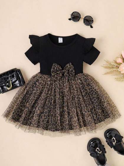 YK Girls Animal Printed
                    Bow Round Neck Cotton Fit and Flare Dress