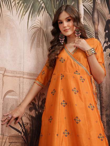 Sangria Floral
                        Geometric Print Wrap Shape Ethnic Dress