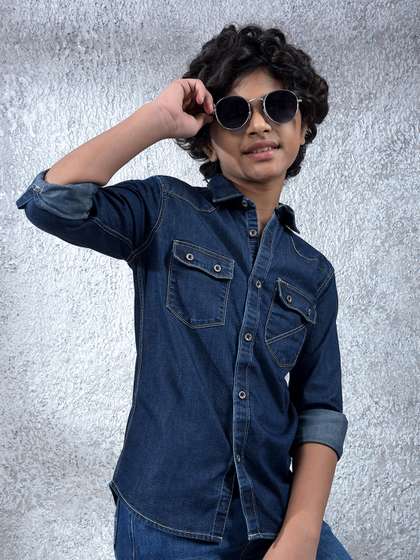 Crimsoune Club Boys
                      Slim Fit Spread Collar Pure Cotton Opaque Shirt