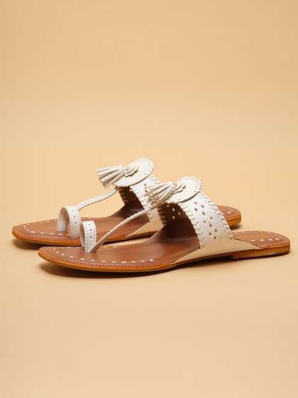 ERIDANI Saivi Women
                        Kolhapuri Ethnic One Toe Flats with Tassels
