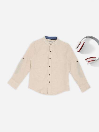Pantaloons Junior Boys
                    Spread Collar Shirt