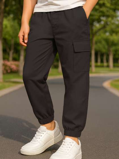 YK X Trampoline Boys
                    Cotton Relaxed Pleated Cargos Trousers With 4
                    Pockets