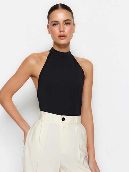 Trendyol Halter Neck
                        Sleeveless Bodysuit