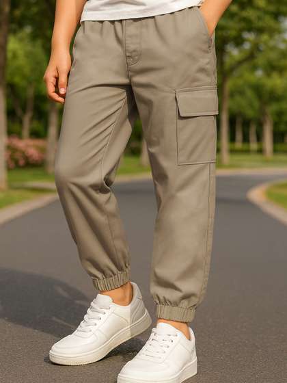 YK X Trampoline Boys
                    Cotton Relaxed Pleated Cargos Trousers With 4
                    Pockets