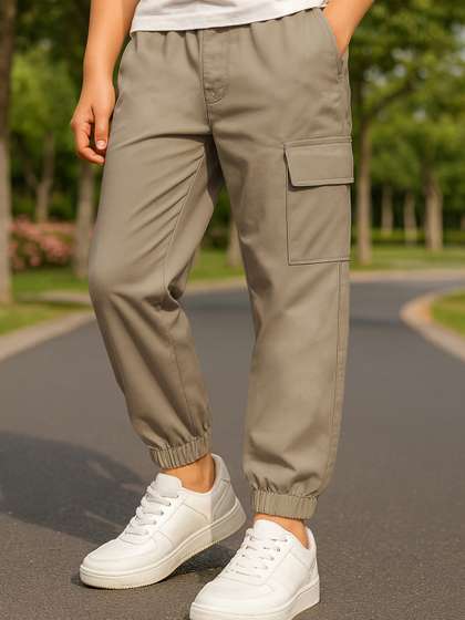 YK X Trampoline Boys
                      Cotton Relaxed Pleated Cargos Trousers With 4
                      Pockets