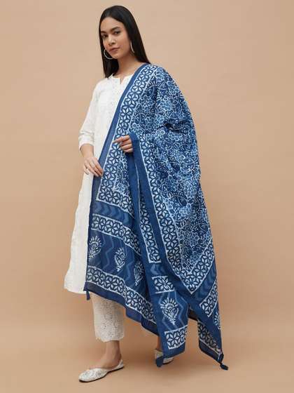 Melange by
                          Lifestyle Ethnic Motifs Embroidered Cotton
                          Dupatta With Border