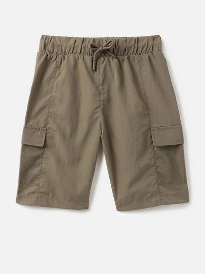 United Colors of
                    Benetton Boys Regular Fit Cargo Shorts