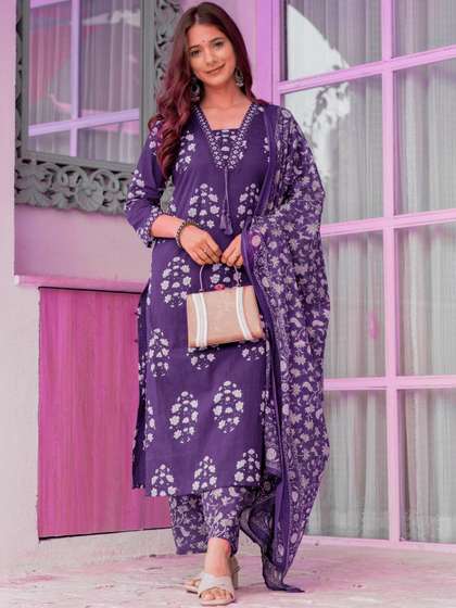 PARTHVI Women Floral
                        Printed Regular Pure Cotton Kurta with Trousers
                        & With Dupatta