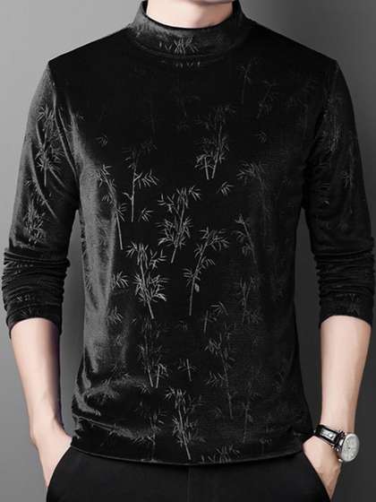 StyleCast x Revolte
                        Printed High Neck Regular Pullover Sweatshirt